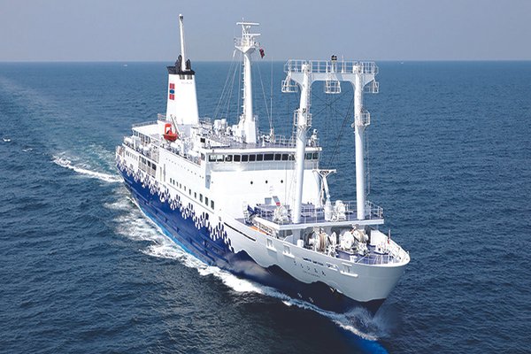 bangladeshi_cruising